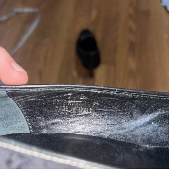 Coach Women's Black Pumps - Picture 5 of 7